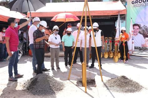 university of caloocan city photos|Construction of University of Caloocan City 4th campus begins.